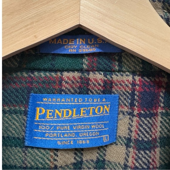 Vintage Pendleton Wool Flannel Elbow Patch Button Down Shirt Size Large - Picture 9 of 9
